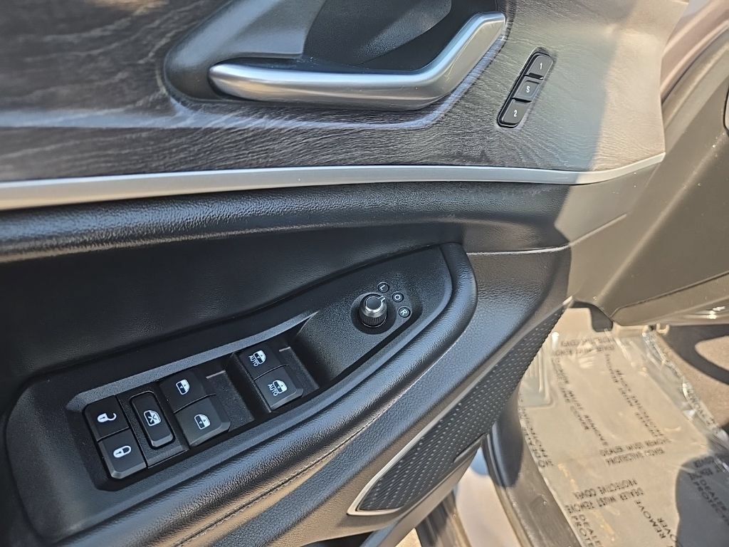 Used 2021 Jeep Grand Cherokee L Limited w/ Trailer Tow Group (B) AWD/4WD image 10