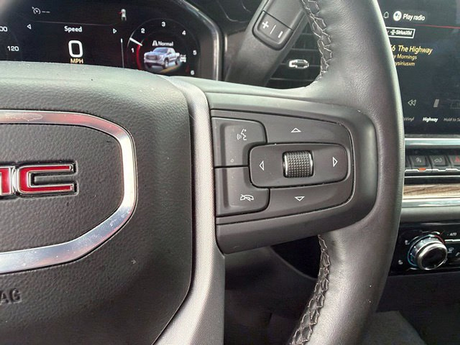 Certified 2024 GMC Sierra 1500 Elevation AWD/4WD image 22