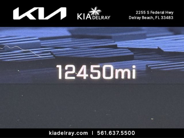 Used 2025 Chevrolet Tahoe Premier RWD image 36