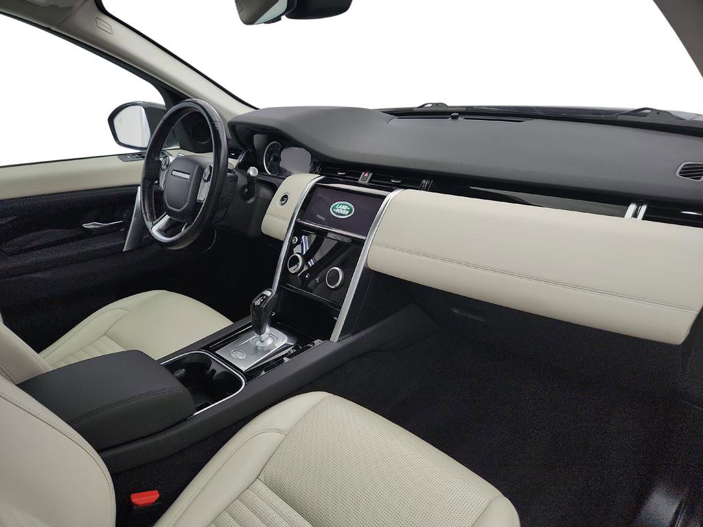 Used 2020 Land Rover Discovery Sport S image 32