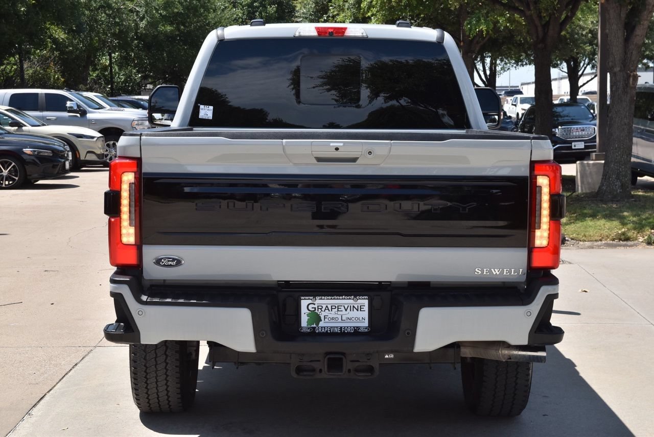 Used 2025 Ford F250 Platinum AWD/4WD image 9