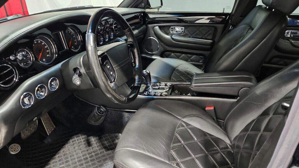 Used 2007 Bentley Arnage T RWD image 18