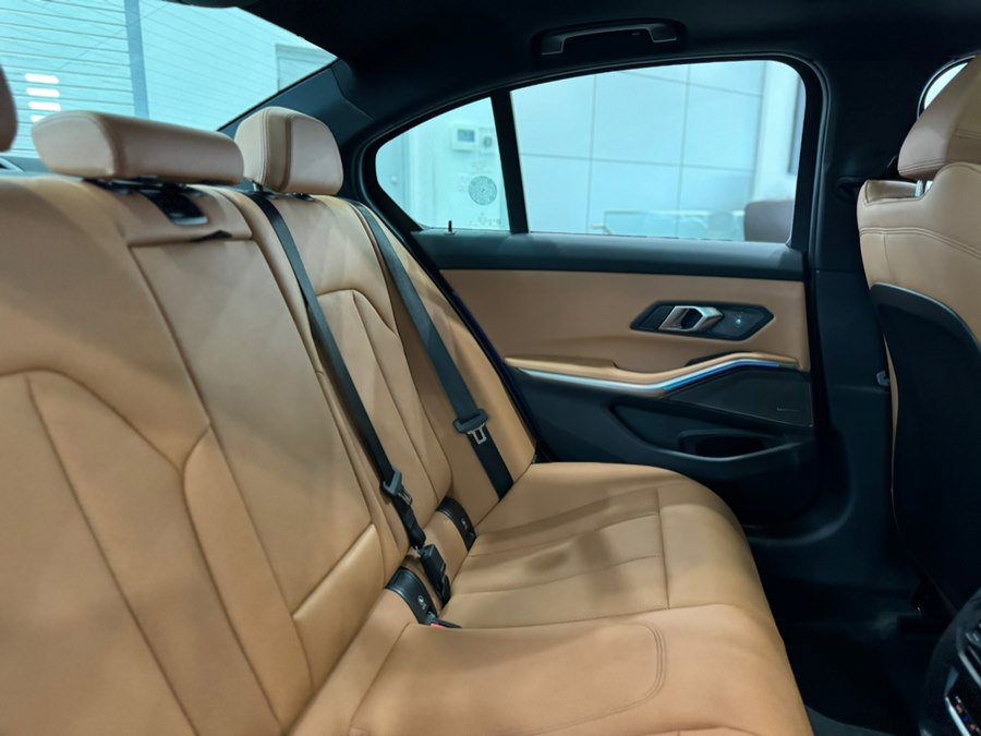 Used 2026 BMW M340i xDrive AWD/4WD image 23