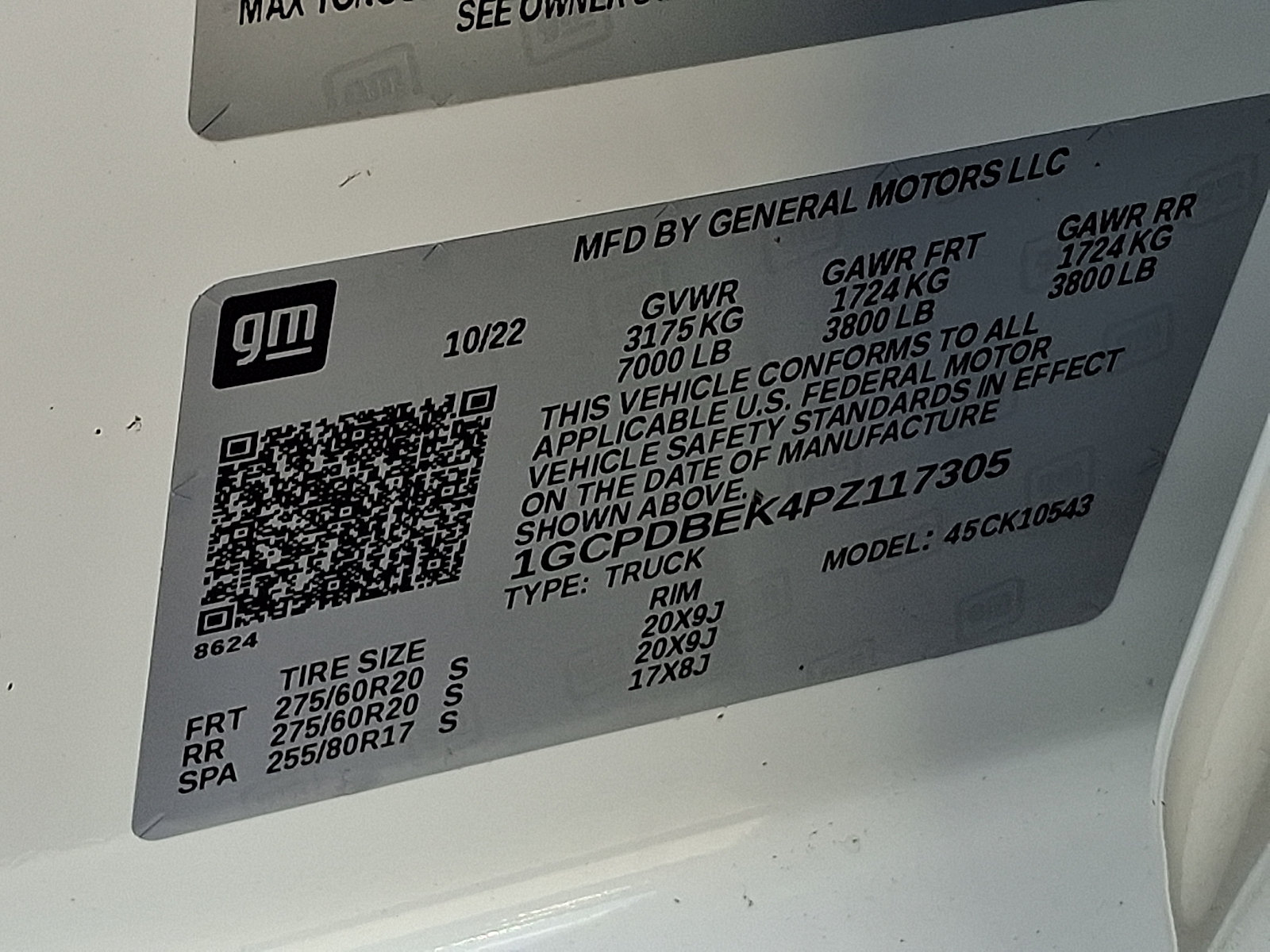 Certified 2023 Chevrolet Silverado 1500 Custom w/ LPO, Dark Essentials Package AWD/4WD image 26