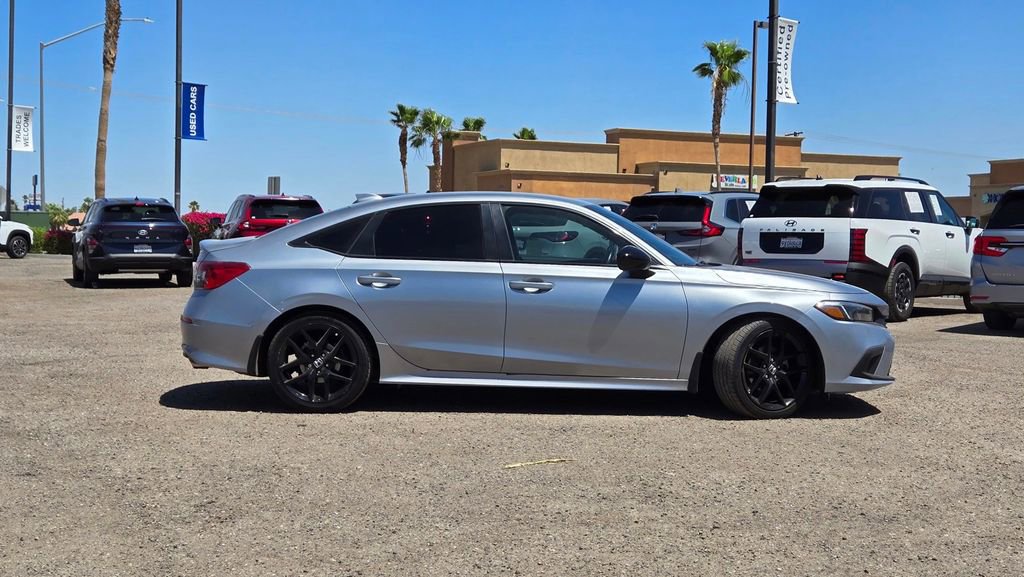 Used 2024 Honda Civic Sport image 3