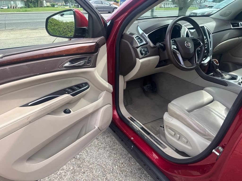 Used 2015 Cadillac SRX Premium FWD image 10