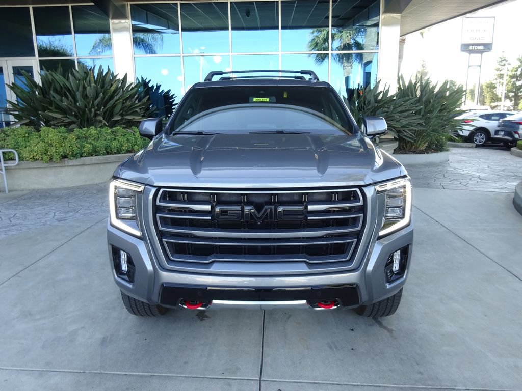 Used 2021 GMC Yukon AT4 w/ AT4 Premium Plus Package AWD/4WD image 2