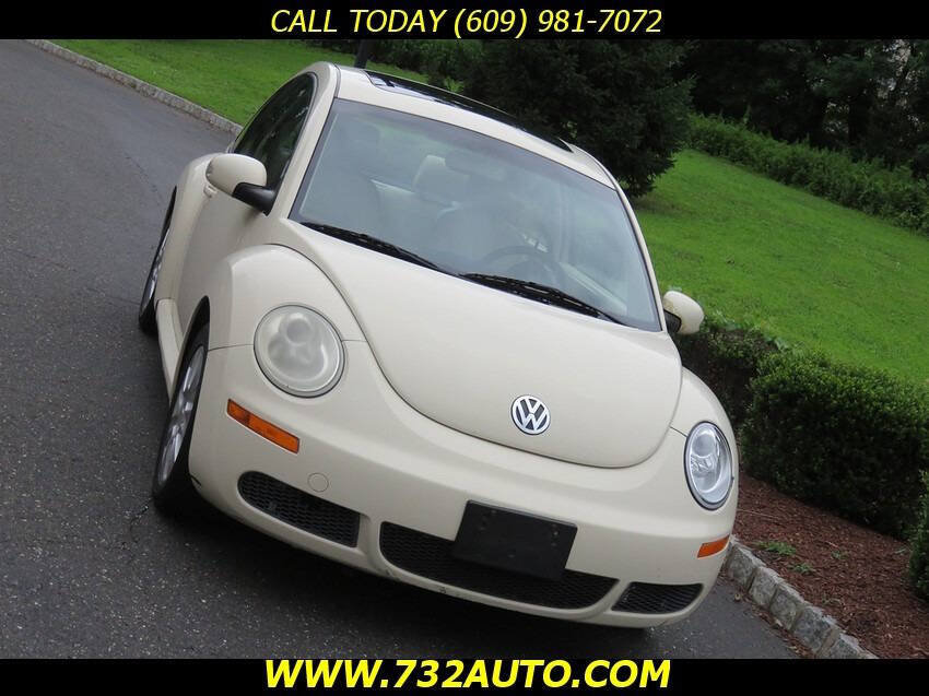 Used 2008 Volkswagen Beetle SE FWD image 14