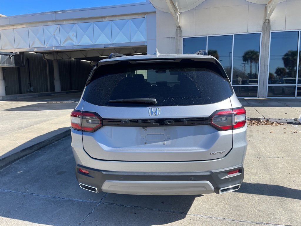 Used 2023 Honda Pilot Touring image 6
