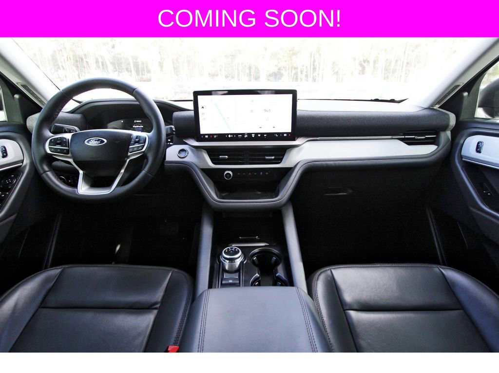 Used 2025 Ford Explorer Active w/ Active Comfort Package image 13