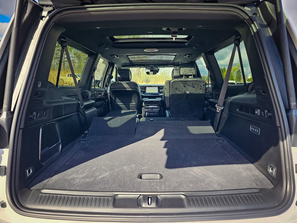 New 2026 Jeep Grand Wagoneer L 4WD image 42