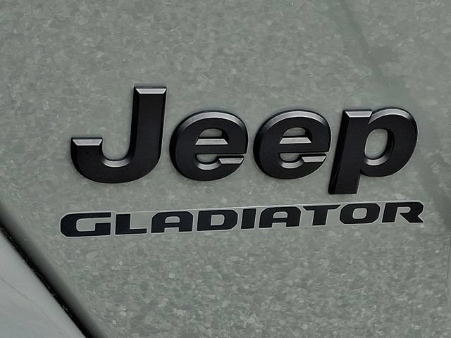 Used 2022 Jeep Gladiator Overland AWD/4WD image 31