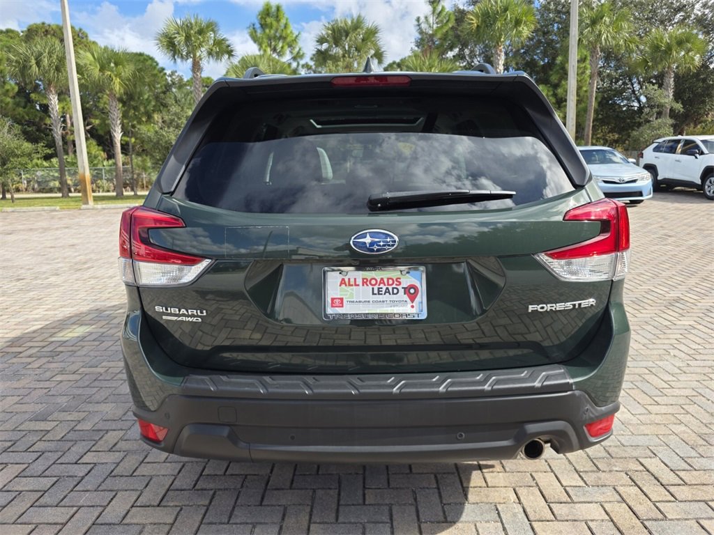 Used 2023 Subaru Forester Limited image 10