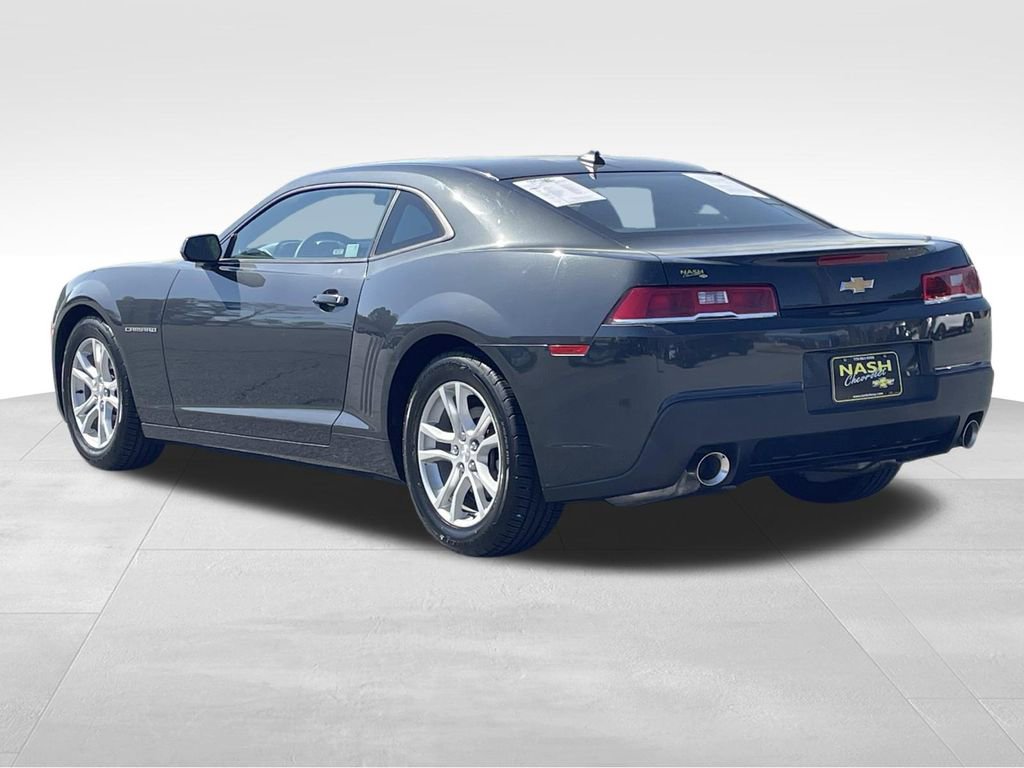 Used 2015 Chevrolet Camaro LS RWD image 5