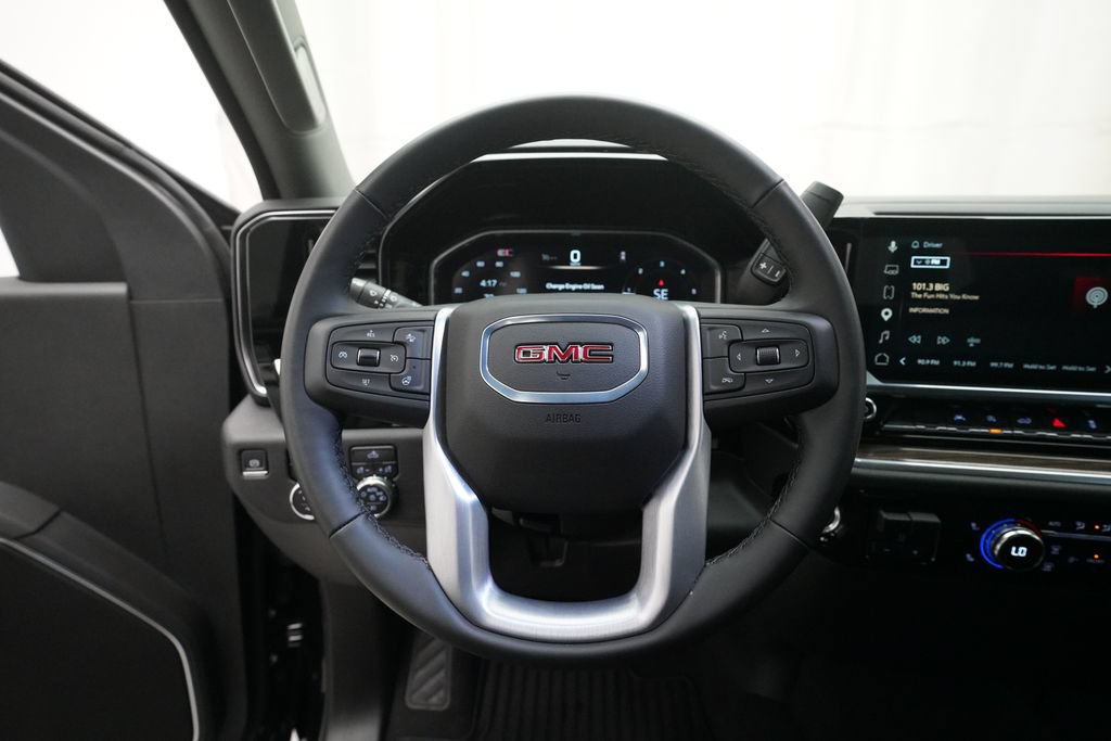 Certified 2026 GMC Sierra 1500 Elevation AWD/4WD image 4