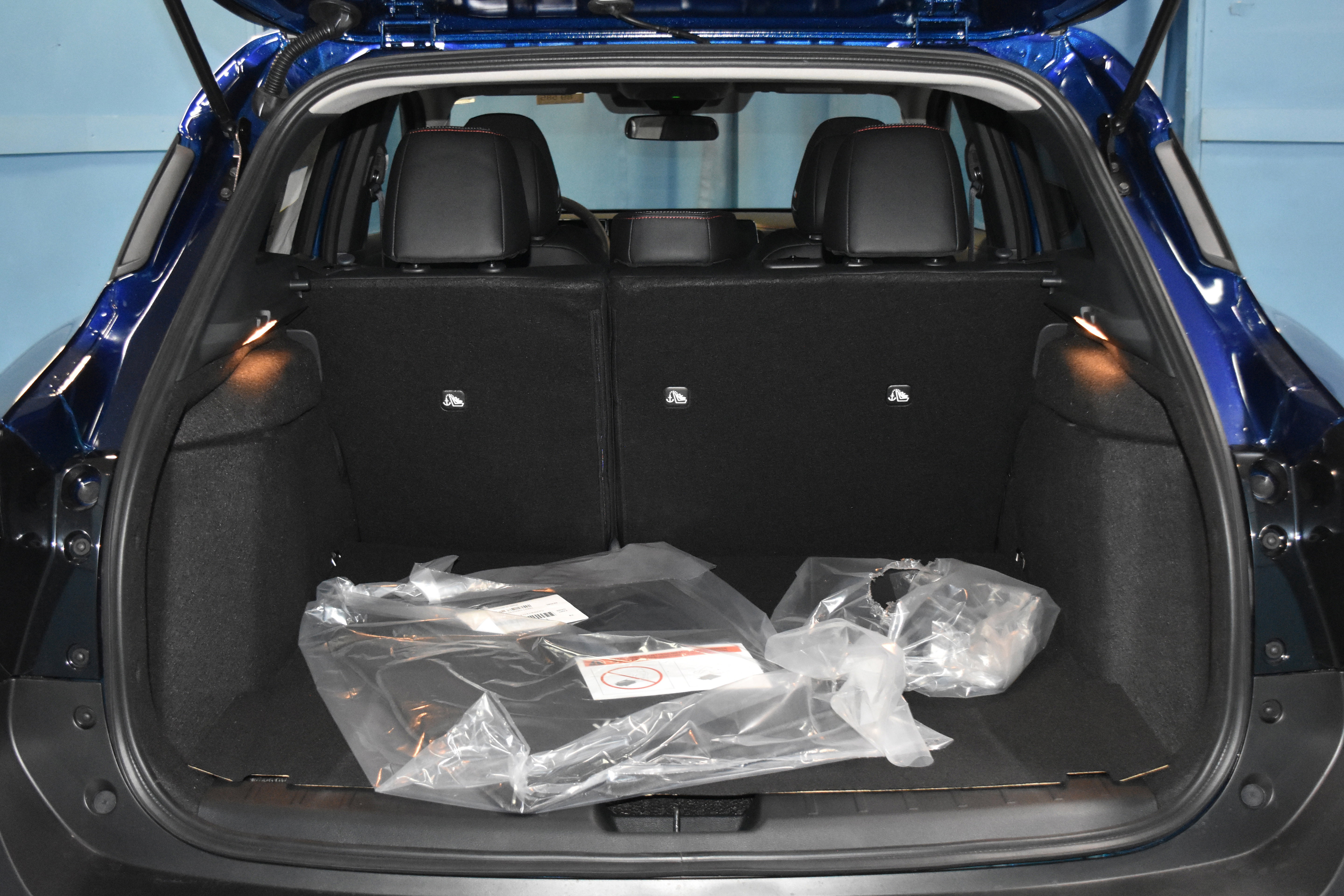 New 2026 Nissan Kicks SR w/ SR Premium Package image 27