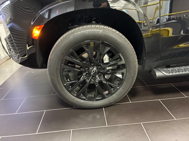 Used 2022 Chevrolet Tahoe Z71 w/ Off-Road Capability Package AWD/4WD image 28