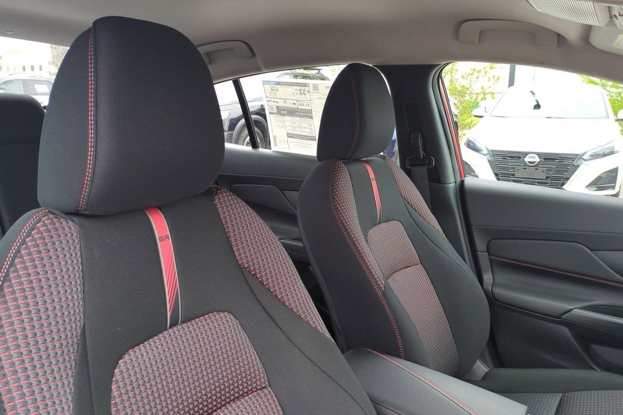 New 2026 Nissan Sentra SR w/ Floor Mat Package FWD image 38