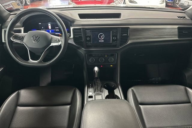 Certified 2023 Volkswagen Atlas Cross Sport SE FWD image 17
