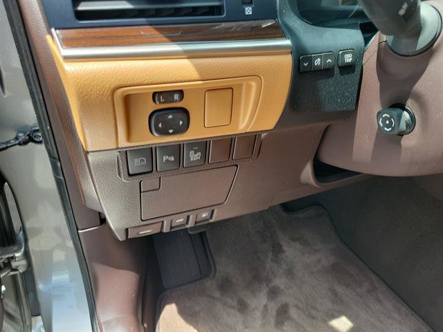 Used 2016 Lexus ES 350 w/ Luxury Package w/Wood Trim FWD image 54