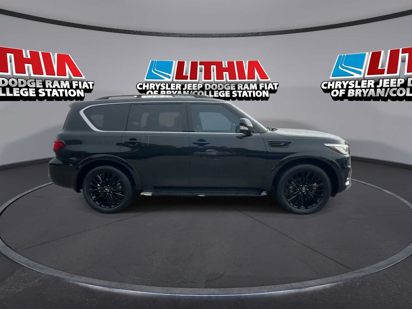 Used 2023 INFINITI QX80 Sensory w/ Cargo Package AWD/4WD image 9