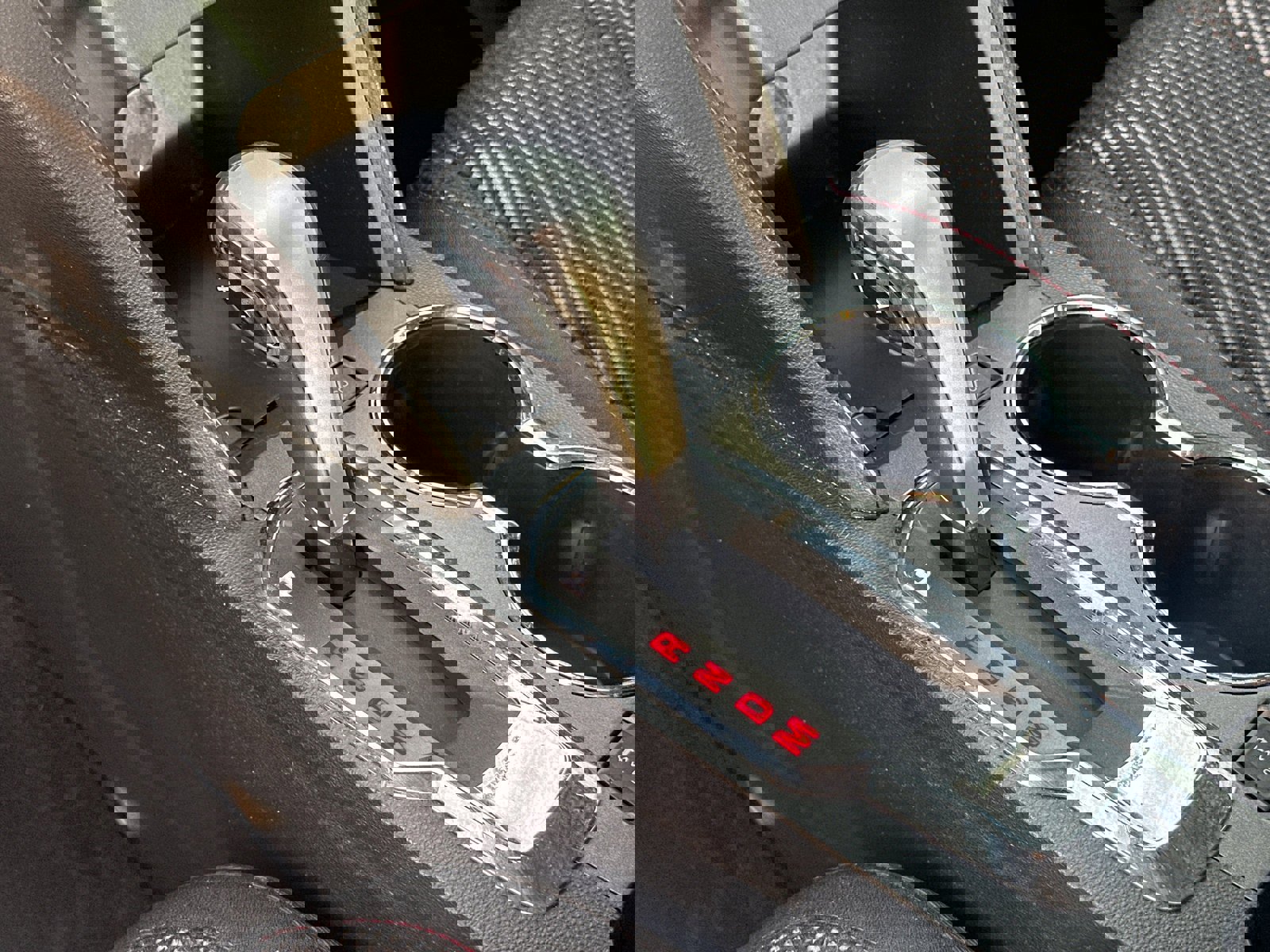 Used 2015 GMC Terrain SLE image 30