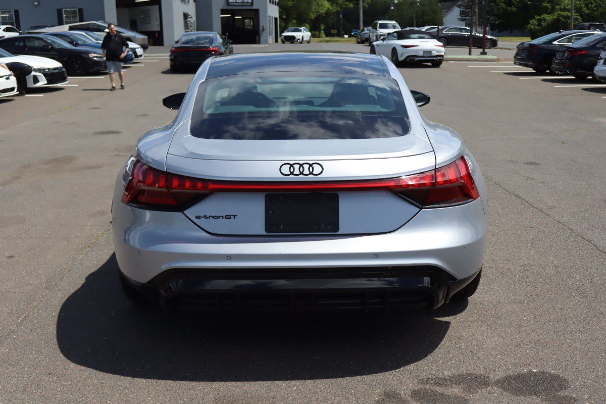 Used 2022 Audi e-tron GT Premium Plus AWD/4WD image 6
