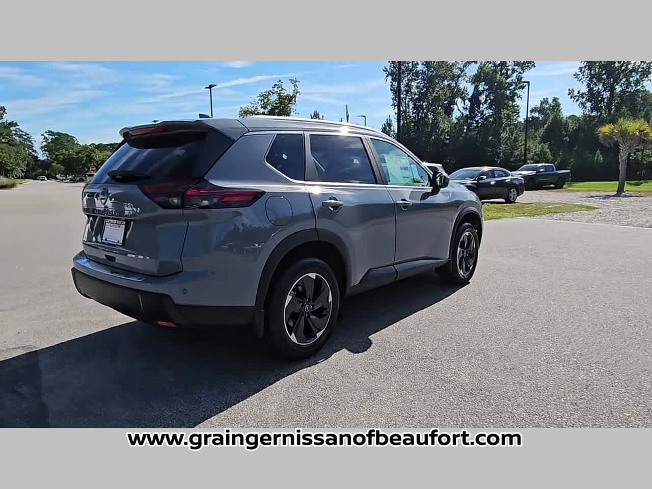New 2026 Nissan Rogue SV image 31