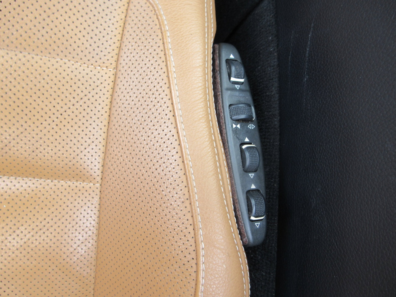 Used 2016 Mercedes-Benz E 400 SPORT-PREMIUM 2 PKG**HEAT-AC S image 13