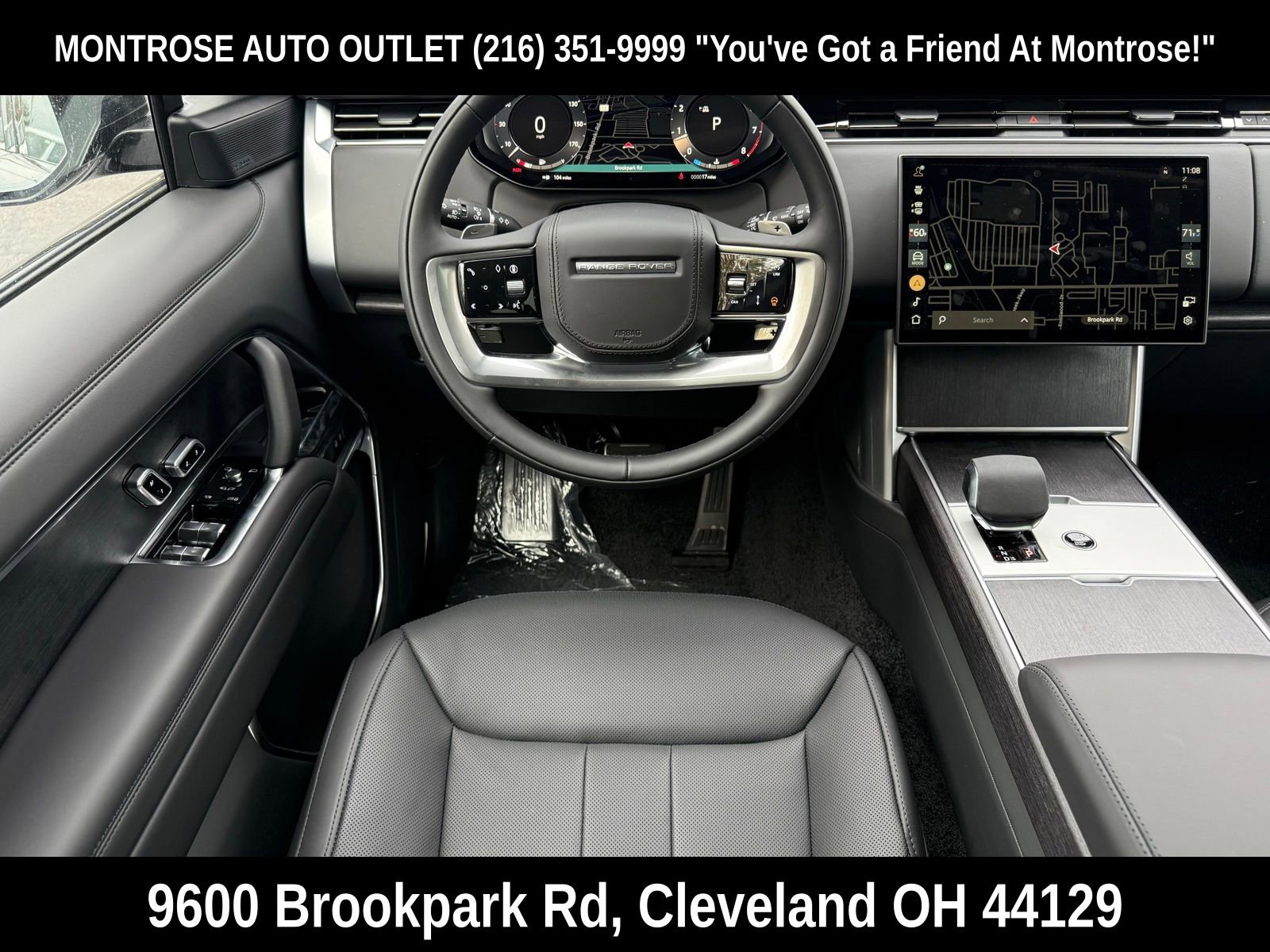 New 2025 Land Rover Range Rover SE image 28