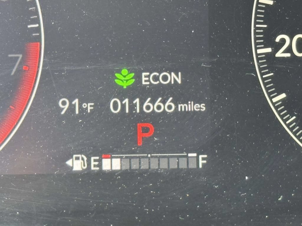 Used 2024 Honda HR-V LX image 24