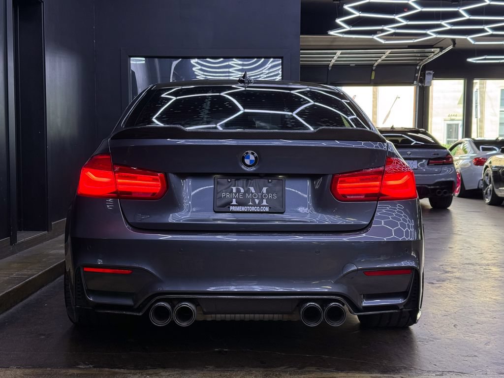 Used 2018 BMW M3 RWD image 8
