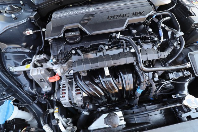 Used 2024 Hyundai Elantra SE image 41