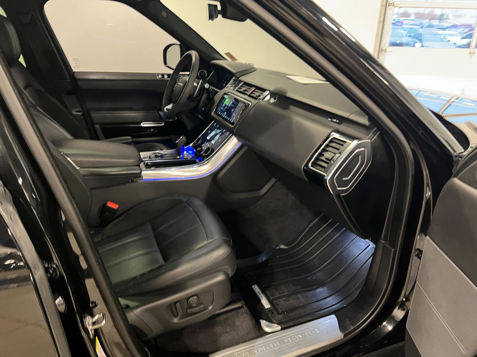 Used 2022 Land Rover Range Rover Sport HST AWD/4WD image 40