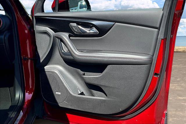 Used 2021 Chevrolet Blazer RS w/ Enhanced Convenience Package image 28