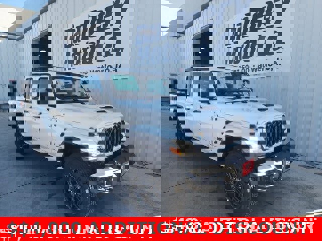 New 2025 Jeep Gladiator Sport