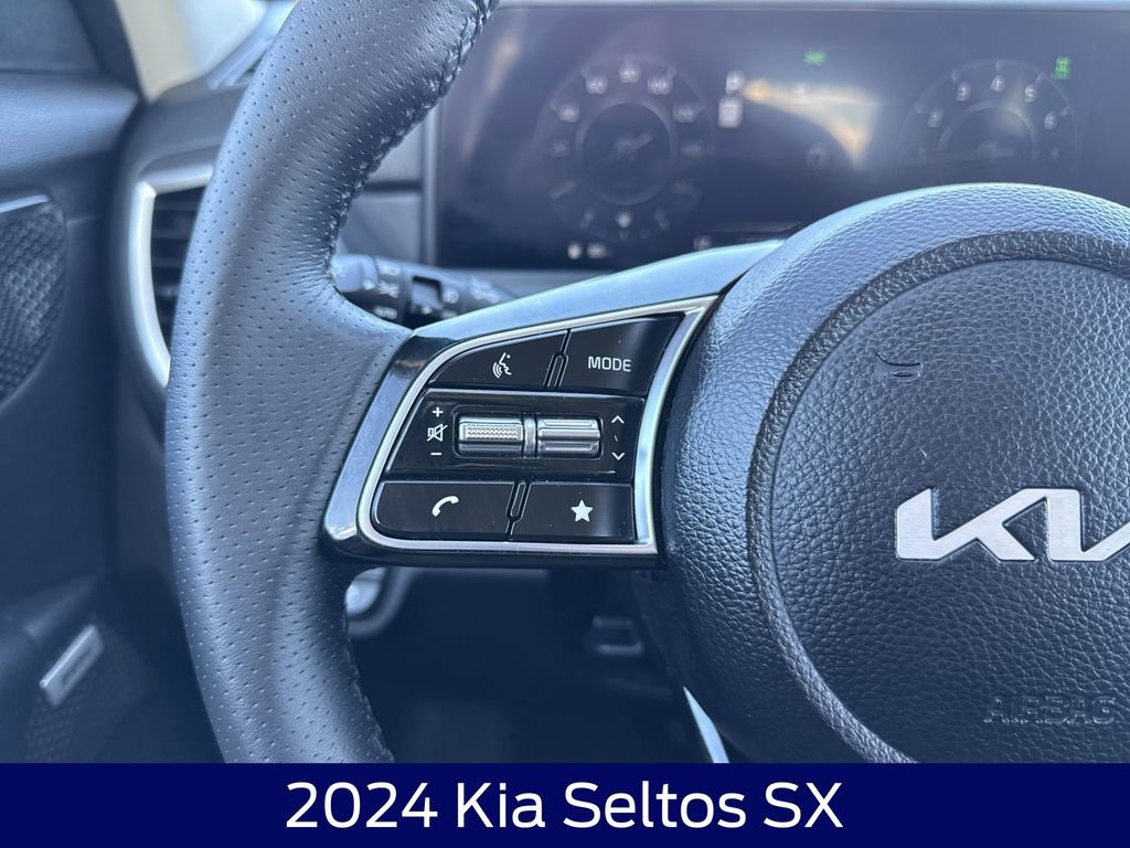 Used 2024 Kia Seltos SX image 19