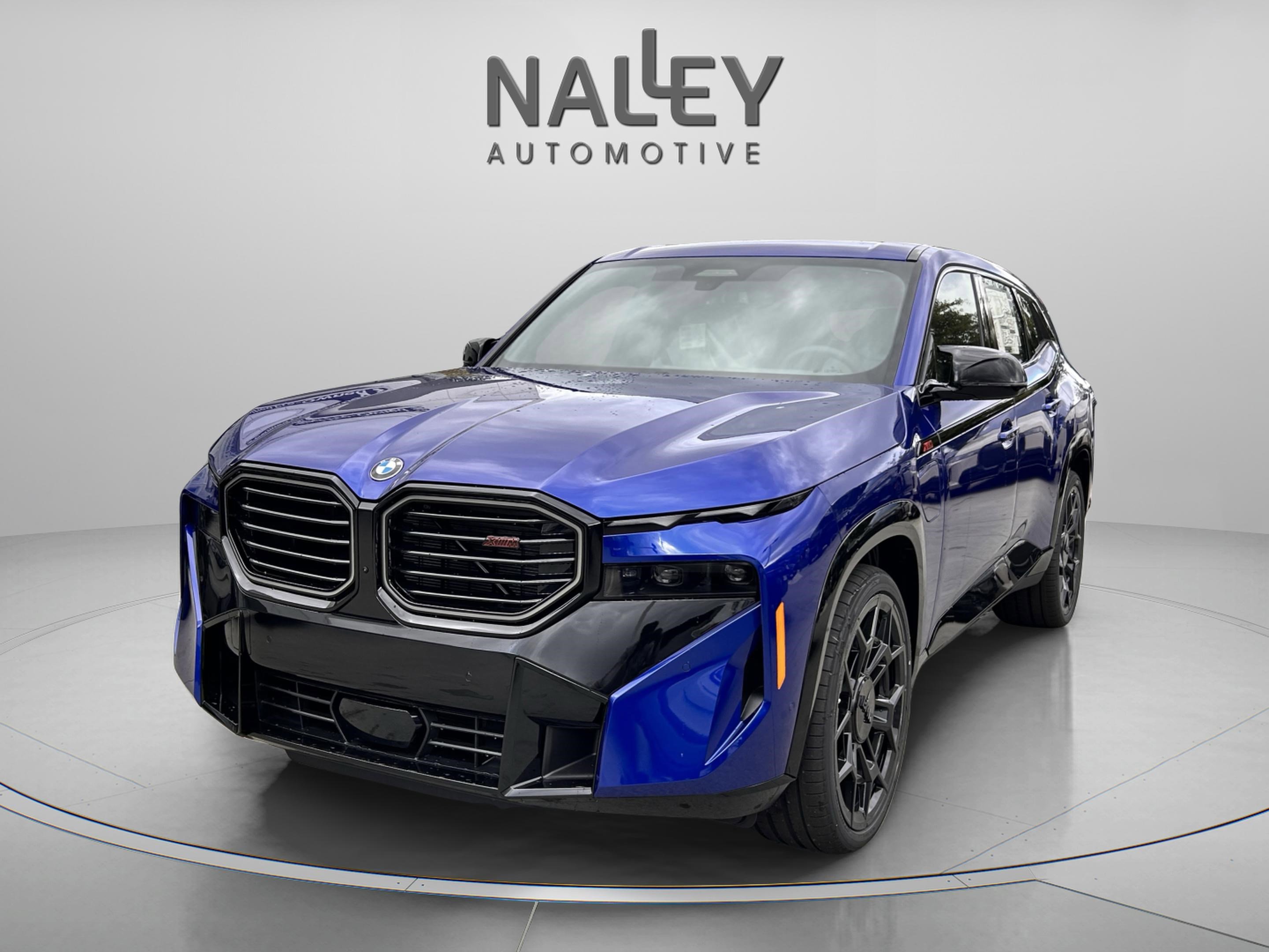 New 2026 BMW XM Label Red video 1