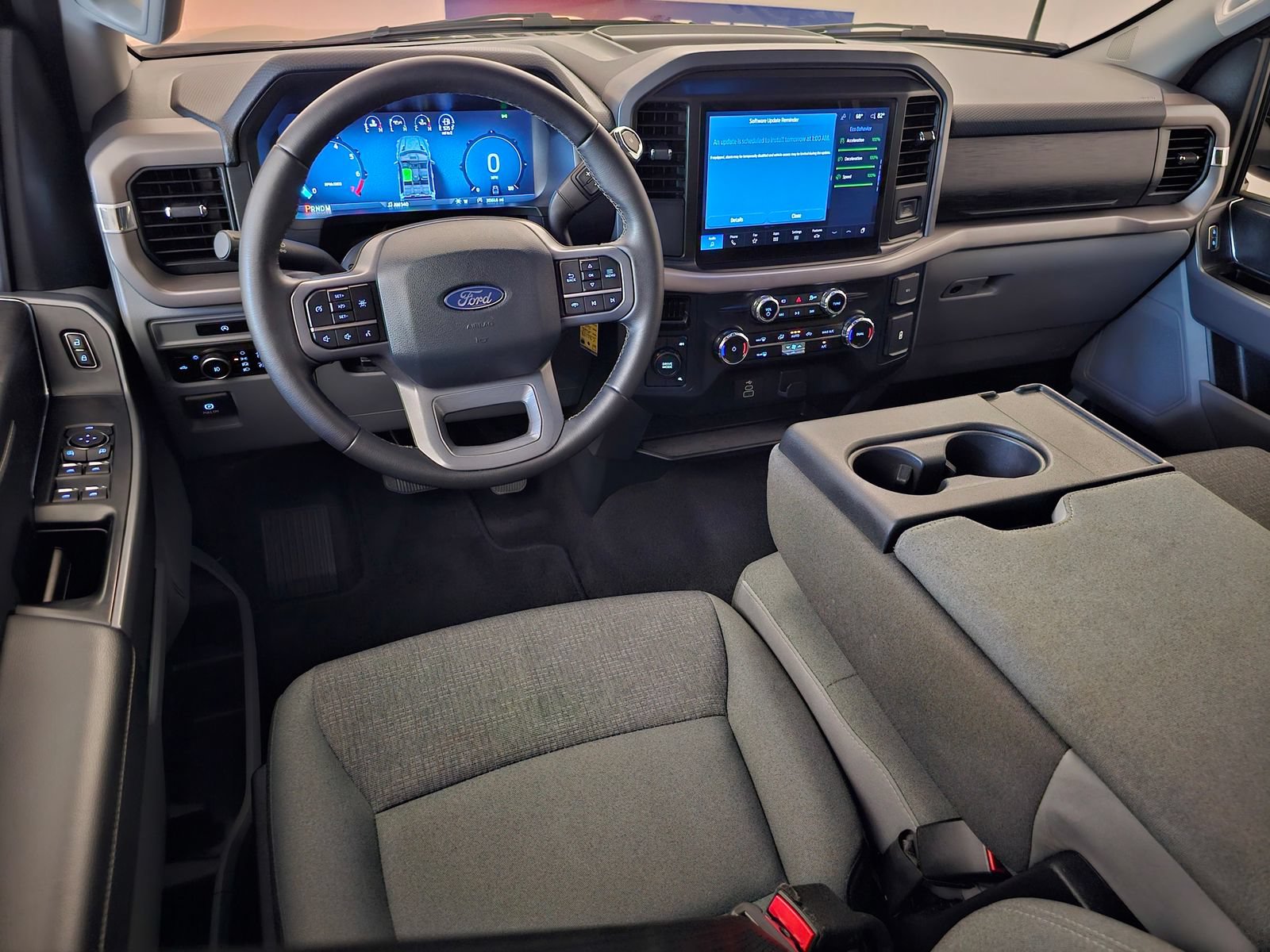 Used 2025 Ford F150 XLT w/ Equipment Group 301A Standard AWD/4WD image 6