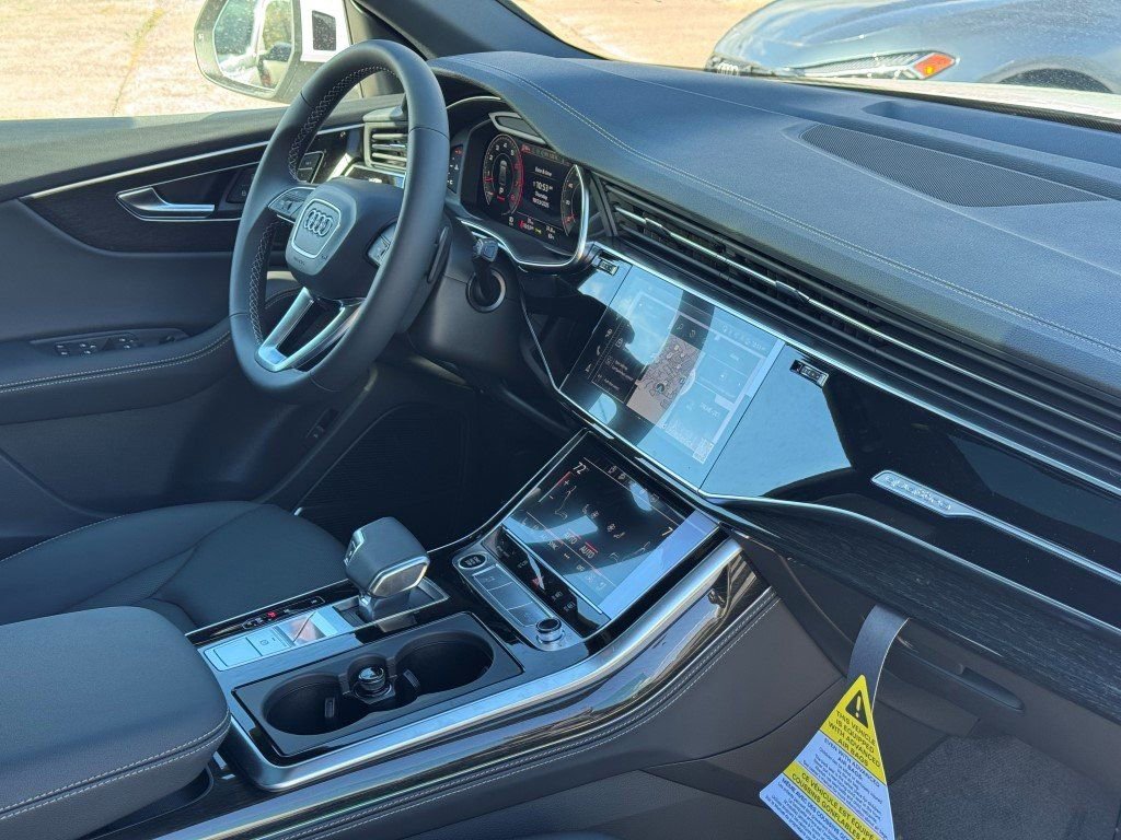 New 2026 Audi Q8 Premium Plus image 12