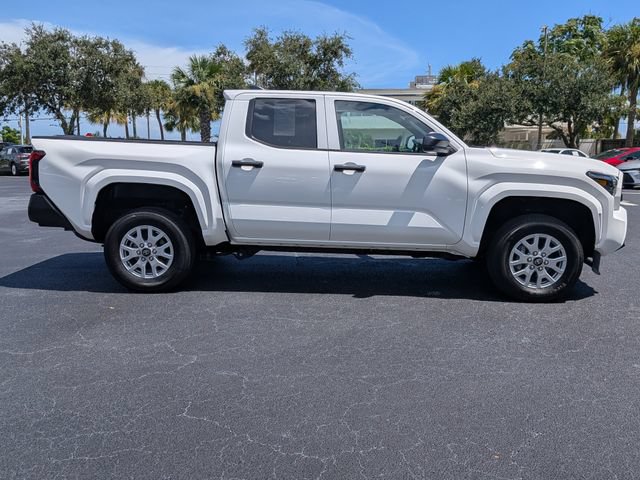 Used 2025 Toyota Tacoma SR w/ SR Upgrade Package RWD image 2