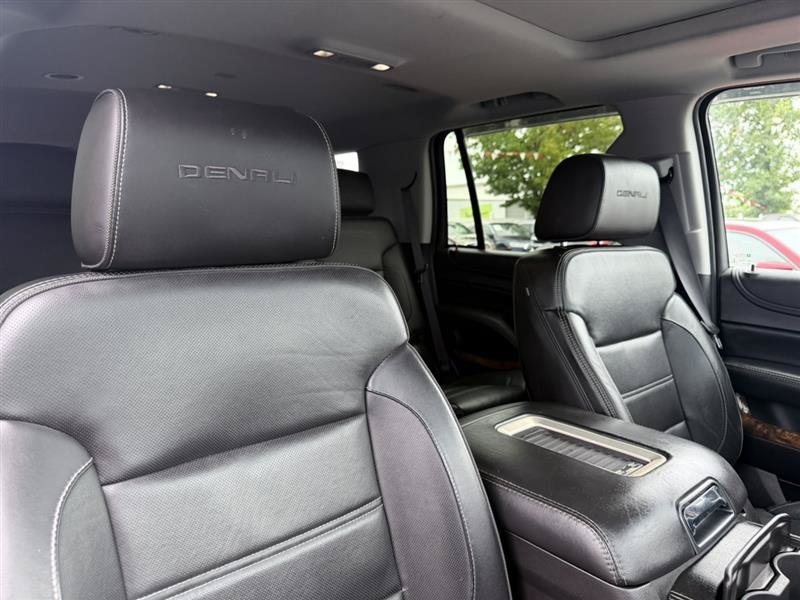 Used 2015 GMC Yukon Denali AWD/4WD image 25