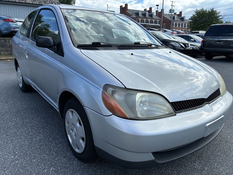 Used 2002 Toyota Echo Coupe w/ All Weather Guard Pkg FWD image 1