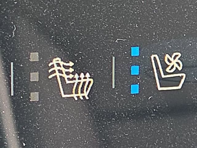 New 2026 GMC Sierra EV Elevation w/ Premium Package image 34