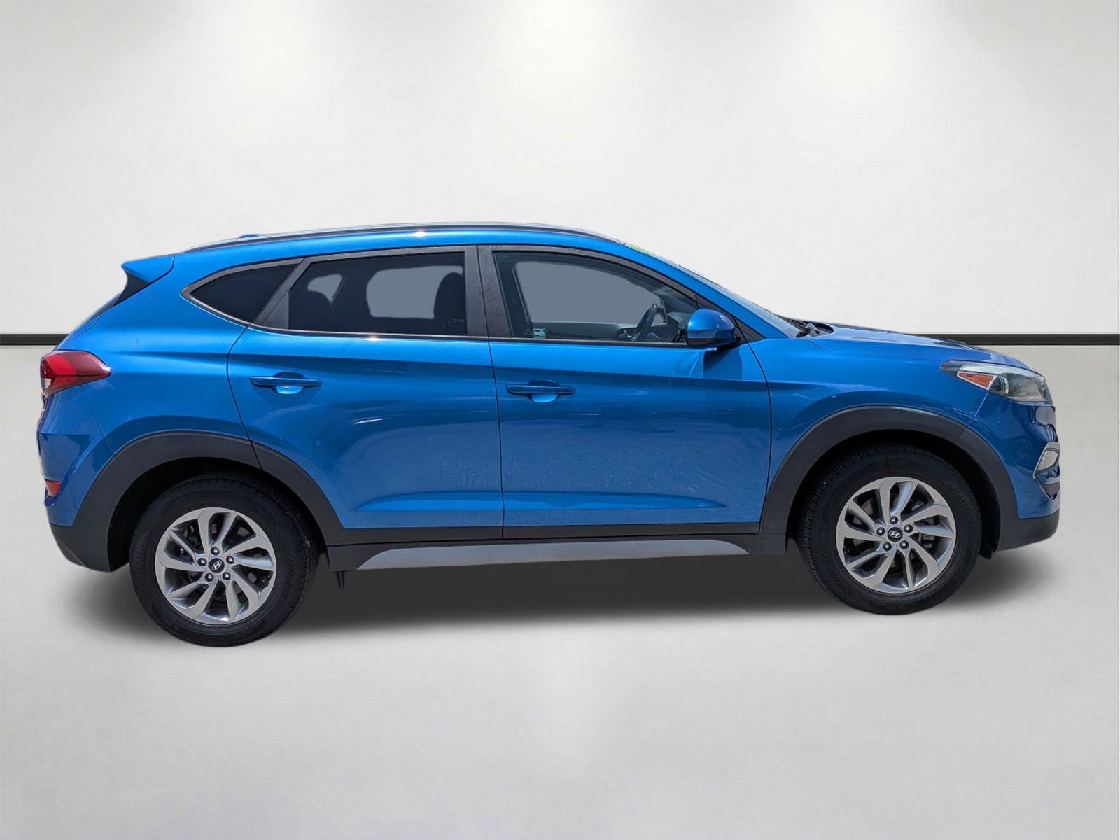 Used 2018 Hyundai Tucson SEL FWD image 3