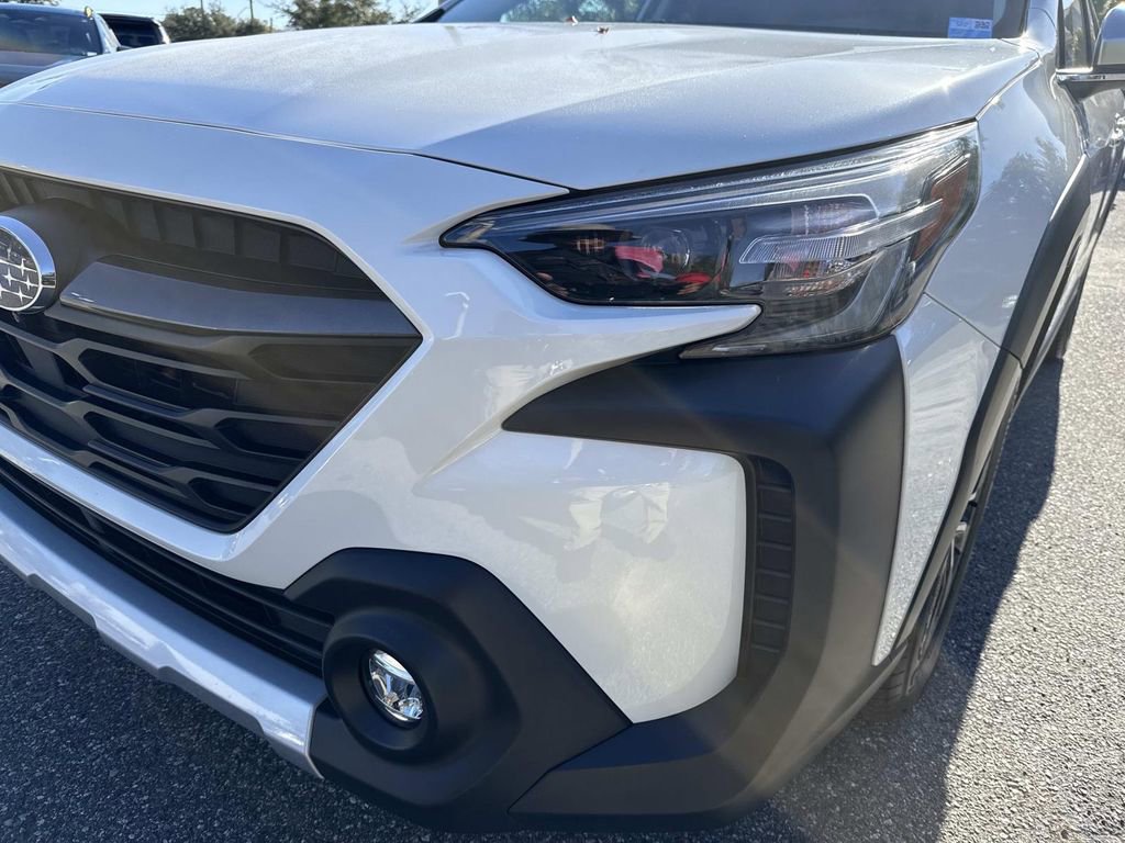 Used 2023 Subaru Outback Touring image 10
