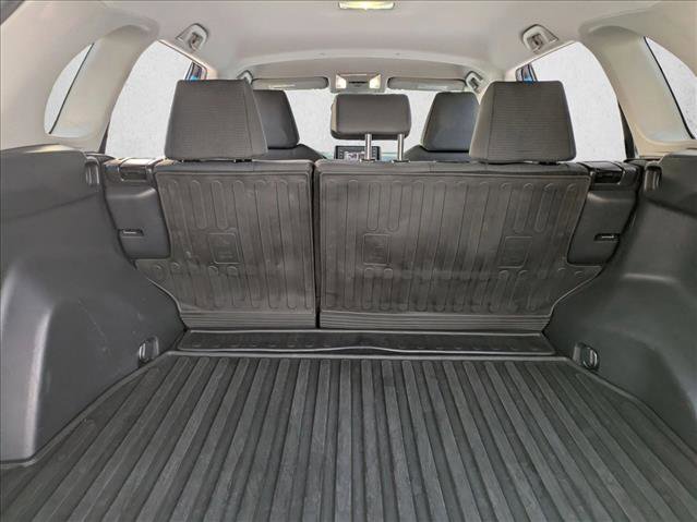 Used 2021 Toyota RAV4 LE image 6