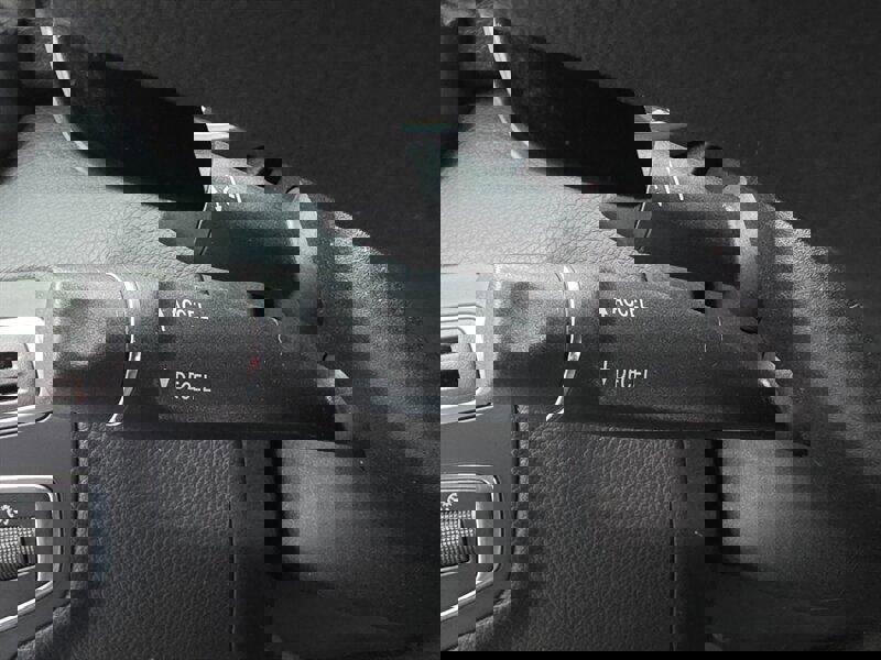 Used 2015 Mercedes-Benz C 300 4MATIC Sedan image 39