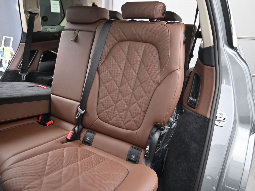 New 2026 BMW X7 xDrive40i image 35