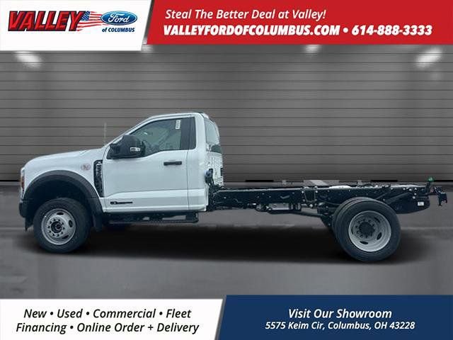 New 2025 Ford F550 4x4 Regular Cab Super Duty image 4